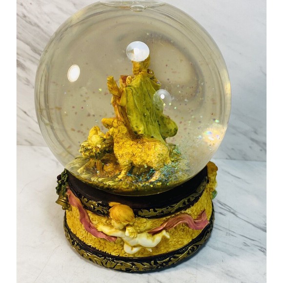 Snow Globe Christmas Nativity Musical Glitter Globe - Picture 7 of 8